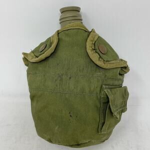 Vintage US Military Olive Drab Canteen Cover Plastic Canteen No Lid